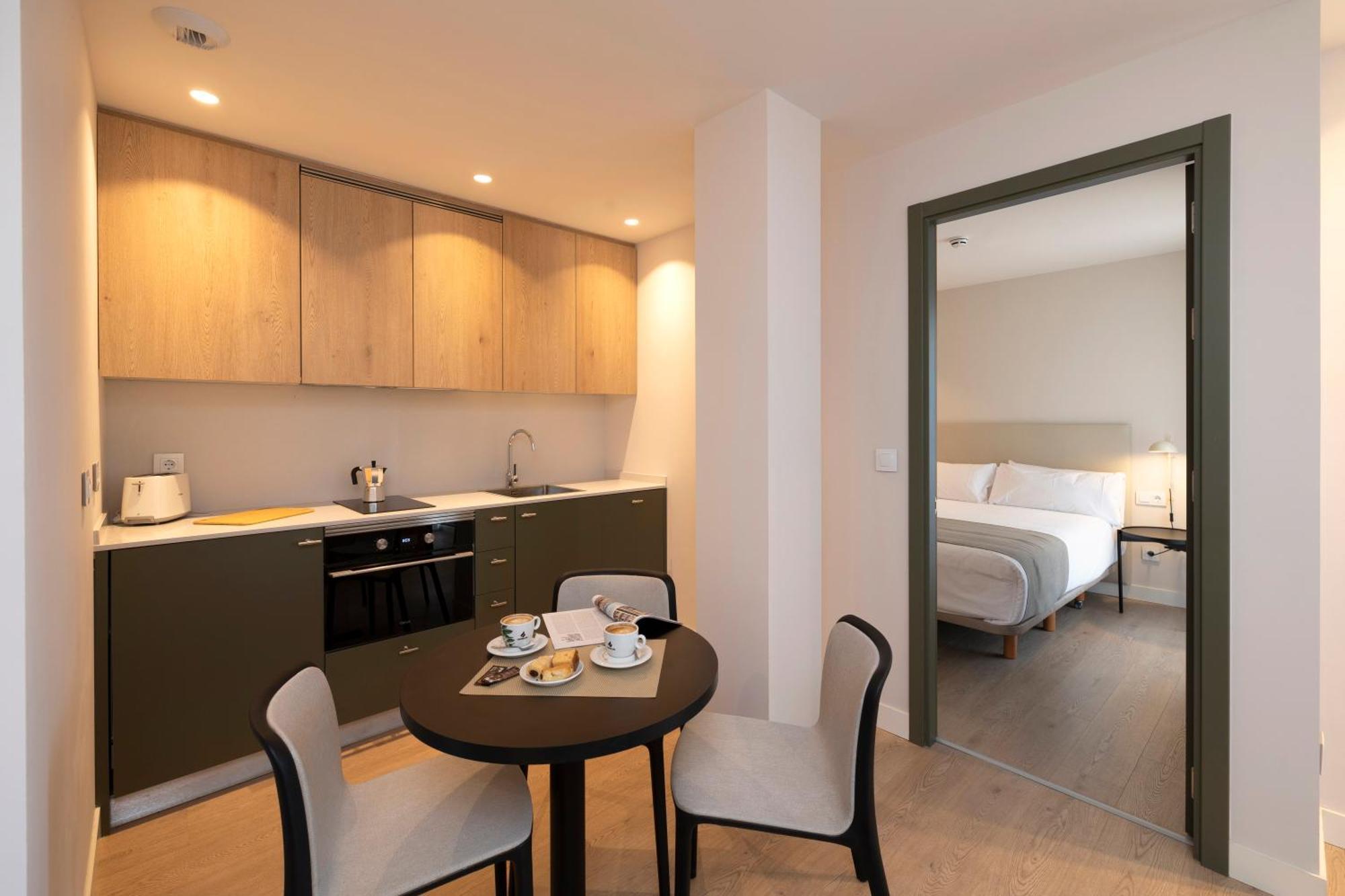 Hotel H4 Cangas 3 Superior מראה חיצוני תמונה